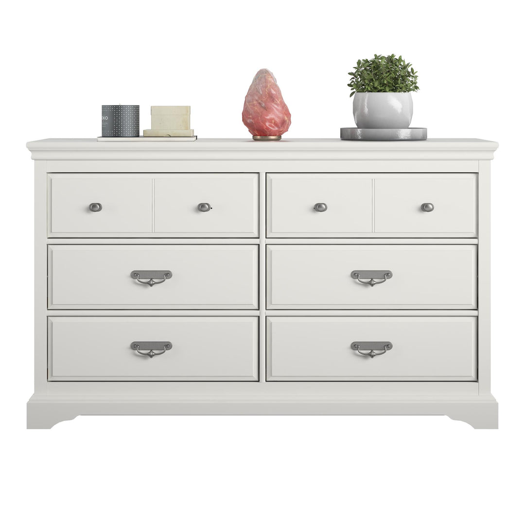 Bristol Traditional 6 Drawer Dresser with Elegant Moldings and Pewter Pulls - White